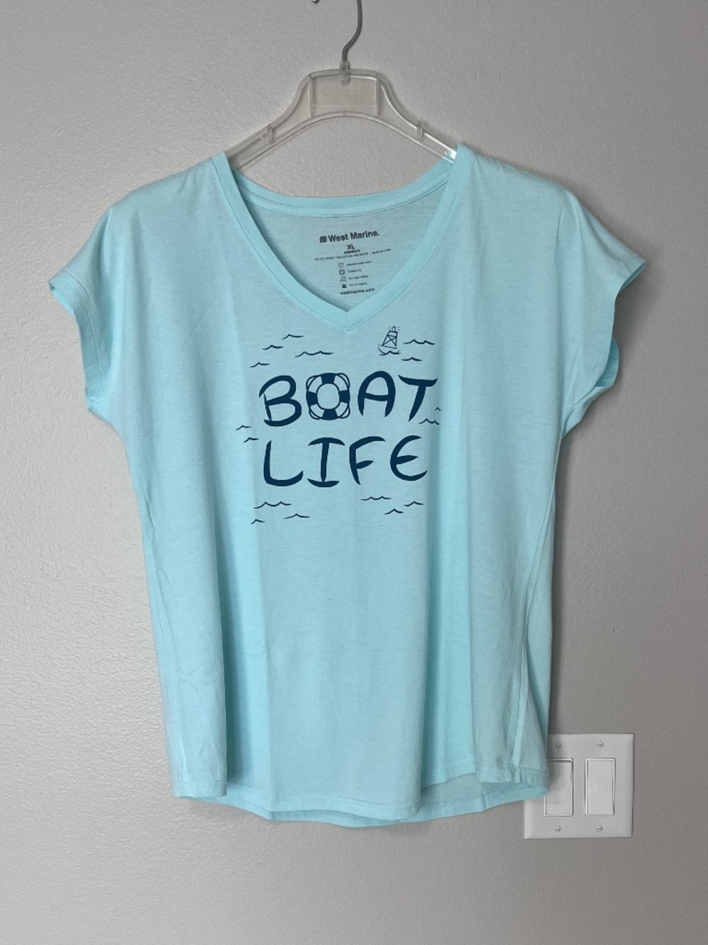 West Marine Women’s Boat Life Shirt size XL - Picture 6 of 12